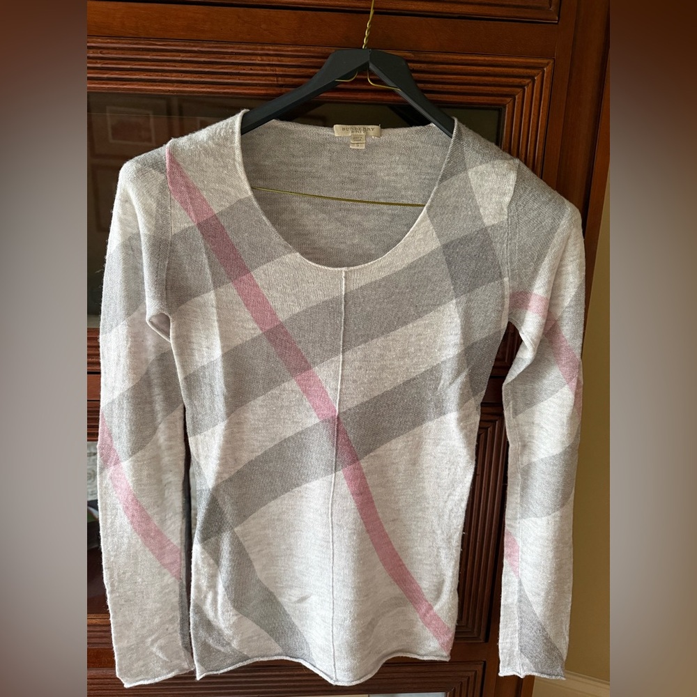 Burberry Gray Cream and Pink Plaid Scoop Neck Sweater